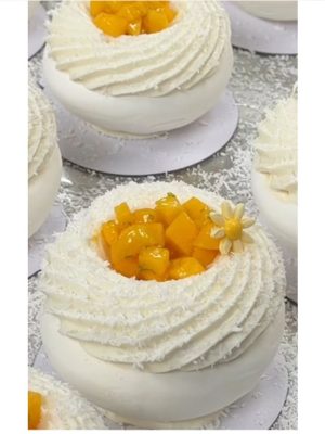 Mini pavlova de mango